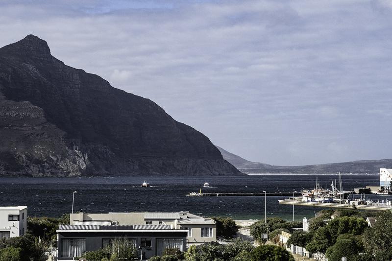 To Let 1 Bedroom Property for Rent in Beach Estate Western Cape
